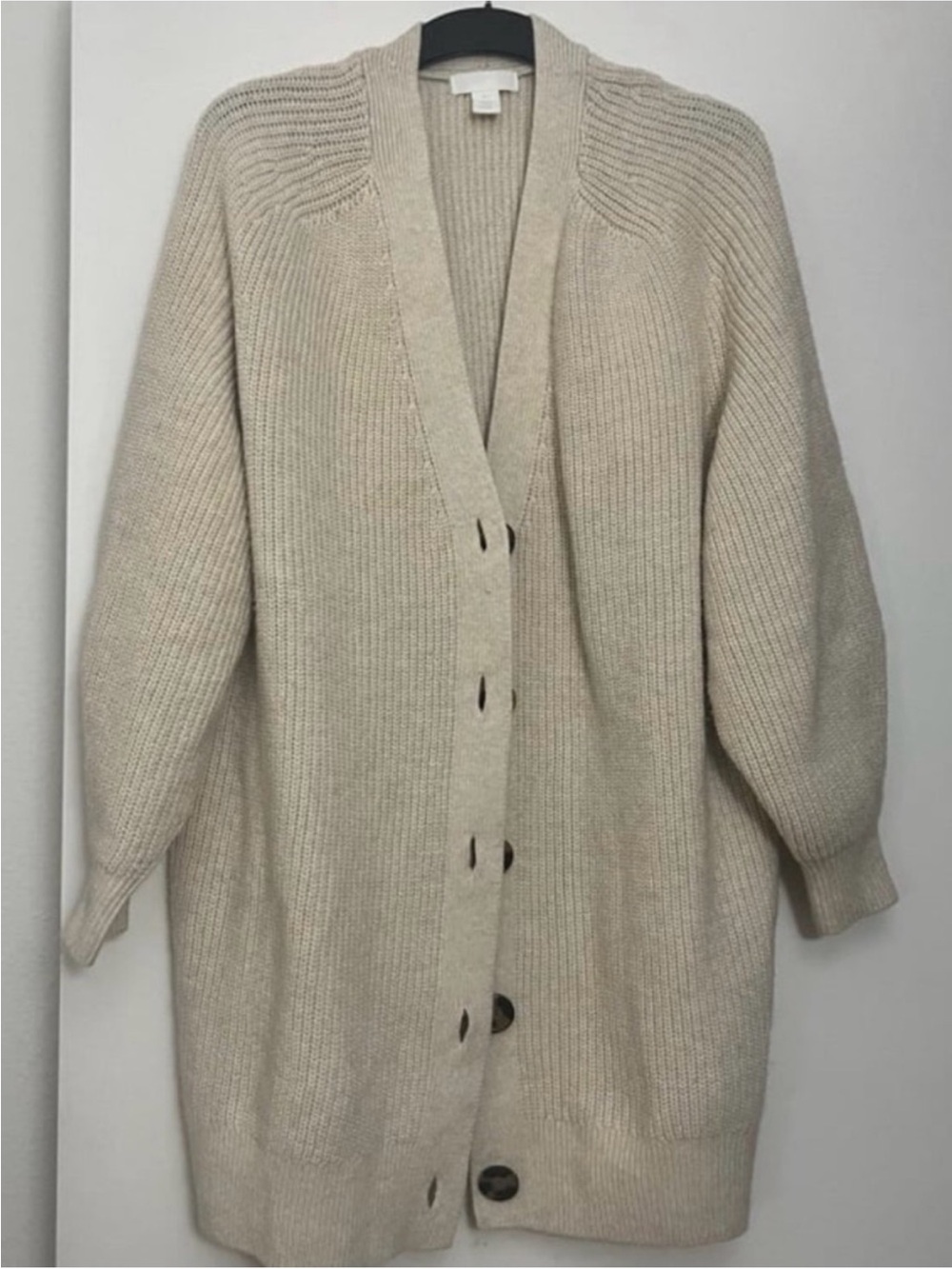 H&M Oversized Ribbed Button Cardigan - Cream - Picture 2 of 7